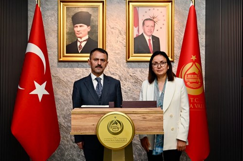 Kocaeli Valisi İlhami Aktaş'tan, Vali Dr. Hülya Kaya'ya Ziyaret